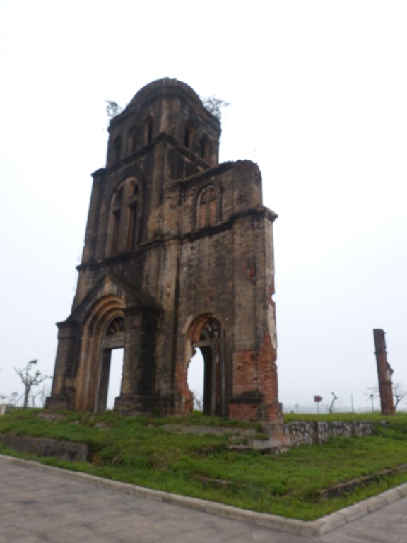 Tam Toa Cathedral ruins         