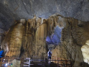 04 paradise cave