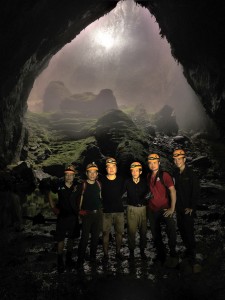 08 Hang En Cave Adventure