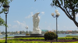 Dolphin statue, Riverwalk Park                                          